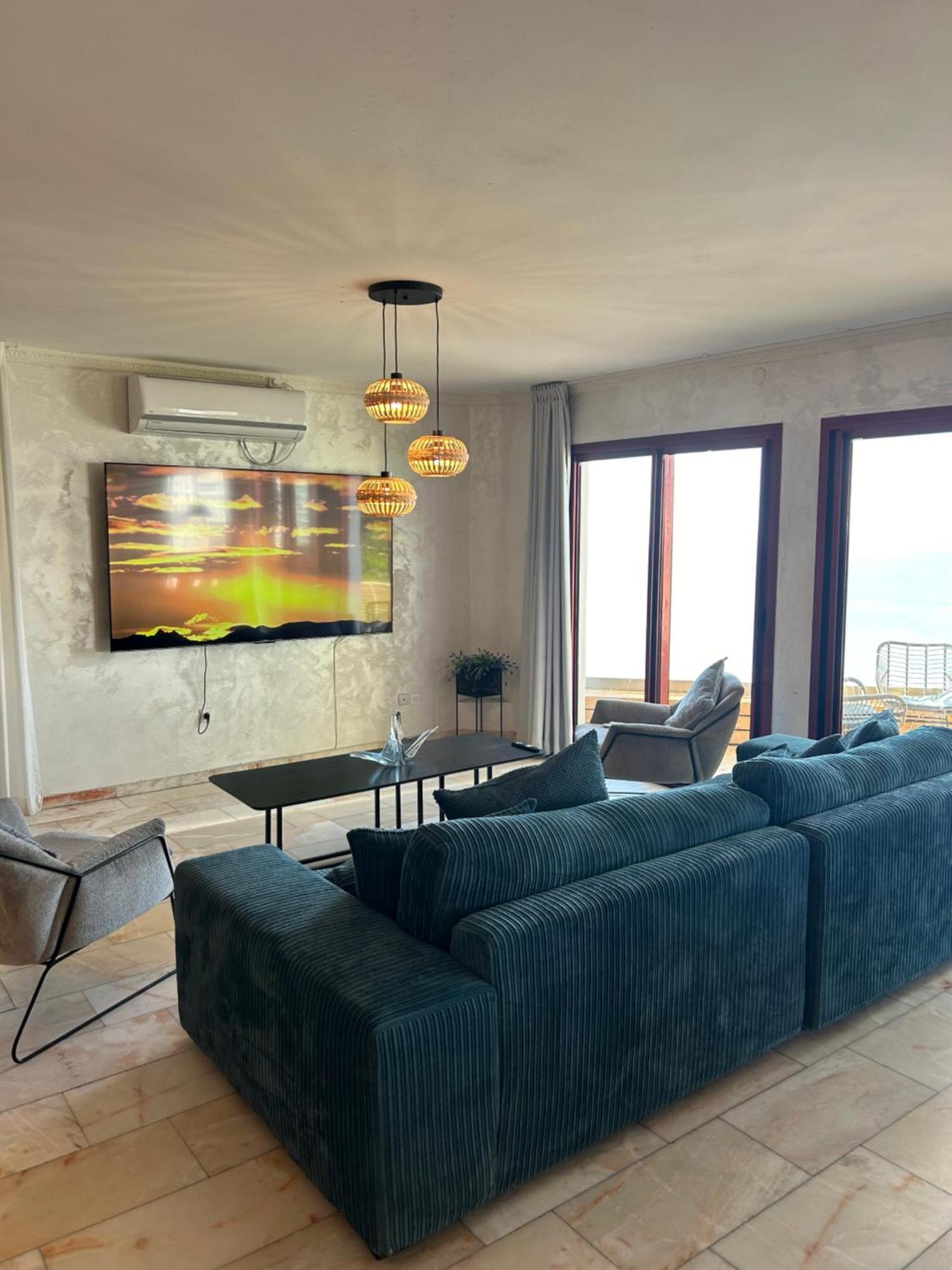 Sea-Front Apartment نتانيا المظهر الخارجي الصورة